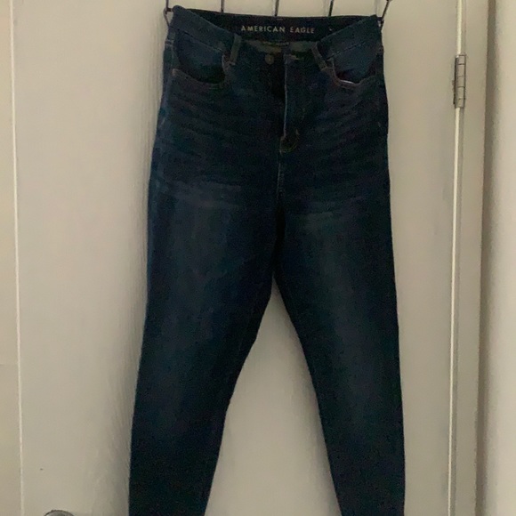 American Eagle Outfitters Denim - American Eagle 360 Next Level High Rise Stretch Size 6 Dark wash